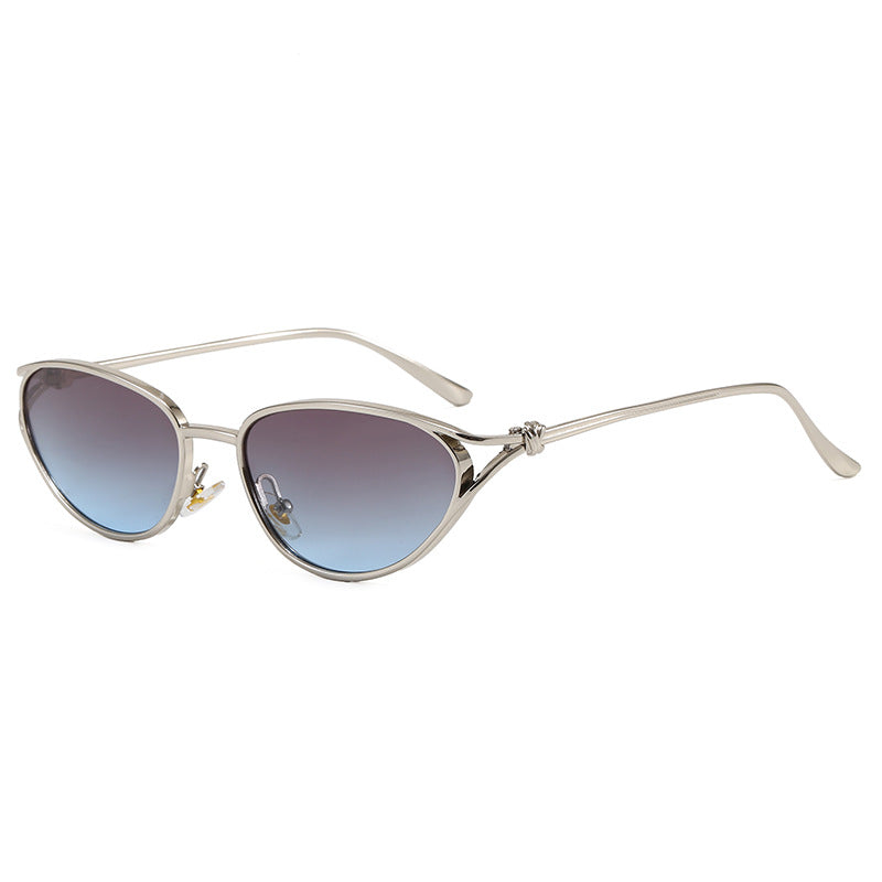 Chic Slim Gold Metal Cat-Eye Sunglasses VK2446