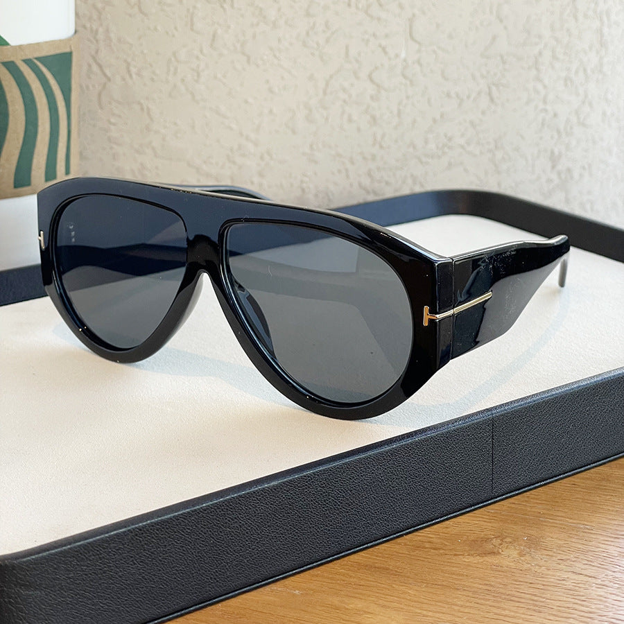 Oversized Retro Aviator Sunglasses VK2451