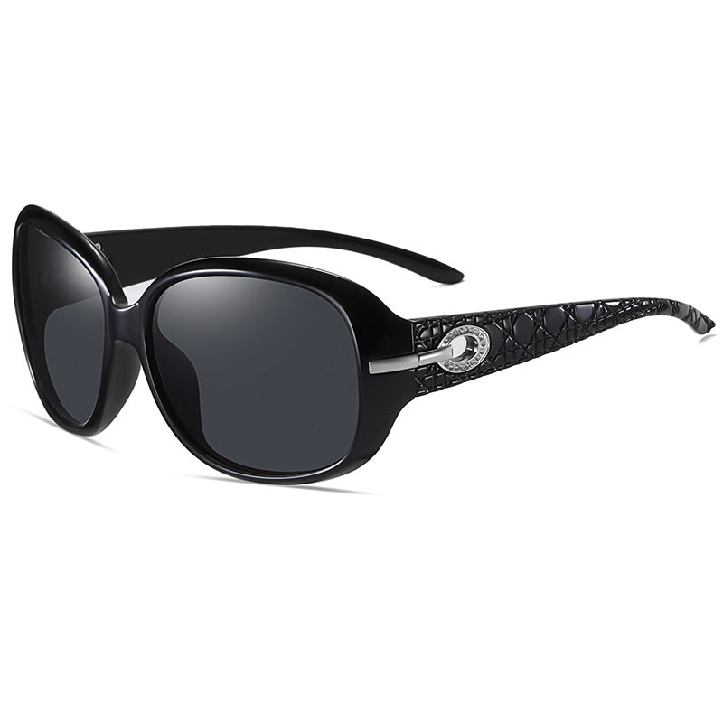Large Oval Frame Textured Temple Sunglasses VK2472